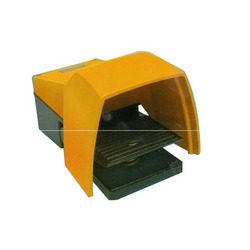 Foot Switches Ip Series Thermoplastic Type Single