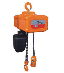 Electric Chain Hoist from STEEL MART
