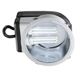 BUILT-IN DOWNLIGHT LED COMPACT FLUORESCENT