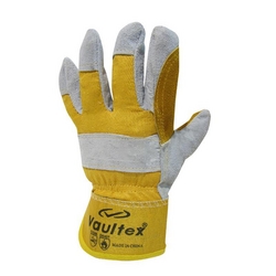 SAFETY GLOVES SUPPLIERS IN DUBAI UAE from GOLDEN DOLPHINS SUPPLIES