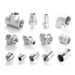 Stainless Steel Fittings from SEAMAC PIPING SOLUTIONS INC.