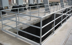 aluminum poles from EURO RUBBER AND STEEL
