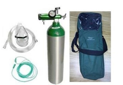 Aluminum Medical Oxygen size D with accessories and bag.