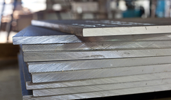 ASTM B677 / B673 / B674 TP 904L Stainless Steel Plates, SS 904L Plates, UNS N08904 Plates from AMARDEEP STEEL CENTRE