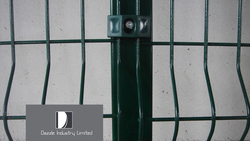 100*50mm Galvanized Welded Euro Fence-dazzle