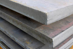 ABRASION RESISTANT PLATE