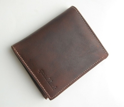 Leather wallets from SCQI CREATION
