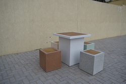 Cast Stone Furniture Supplier in Dubai