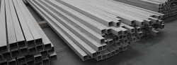 STAINLESS STEEL SQUARE TUBES