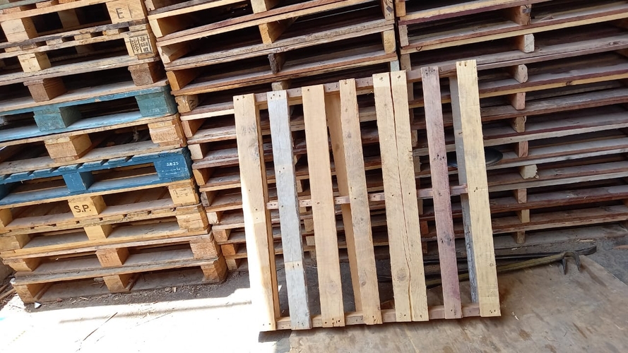 Dubai wooden pallets