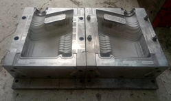 5 litre Jerry Can Mold Manufacturers in UAE from AL BARSHA PRECISION MOULDING DIES IND LLC