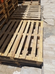 wooden pallets Dubai used