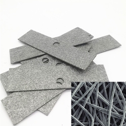 Grid porous structure titanium fiber felt for gas diffusion layer