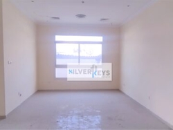 TOWNHOUSE – MAID ROOM + LAUNDRY ROOM + 2 MASTER BEDROOMS