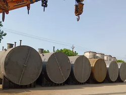 Underground storage tank