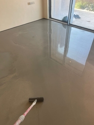 Flooring finishing with epoxy paint and Hilecopter 