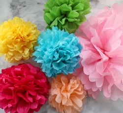 Round Pom Pom Artificial Garland