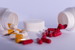 PHARMACEUTICAL PACKAGING BOX
