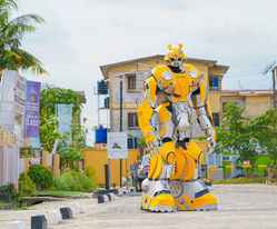 Mirage, Bunble bee, Optimus Prime