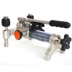 Additel ADT927 Hydraulic Pressure Test Pump, 700bar