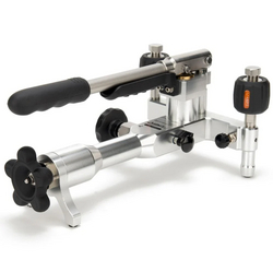Additel ADT917: 70bar Pneumatic Pressure Test Pump