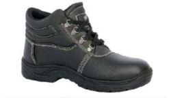 Safety Shoe / Boot ( Sizes: 38 to 46)