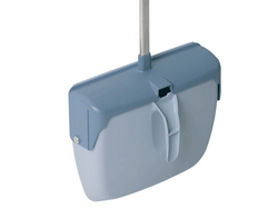 Closed Lobby Dustpan