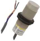 Omron Capacitive Threaded Barrel Proximity Sensor, M18, 8 mm Detection, PNP NO, 10 ? 30 V dc