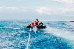 Donut Boat Ride Dubai